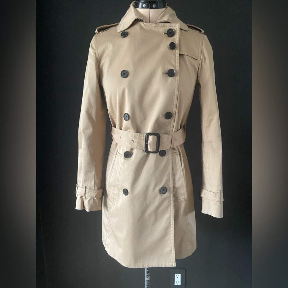 Babaton Oliver trench